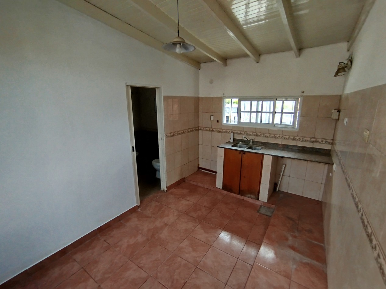 Alquiler departamento tres ambientes p.alta Jose C Paz 