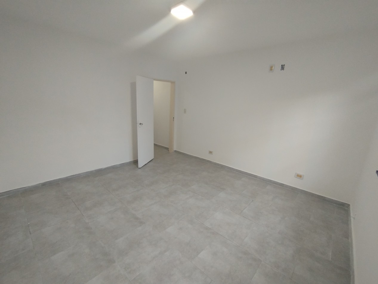 Alquiler departamento dos ambientes Jose C Paz 