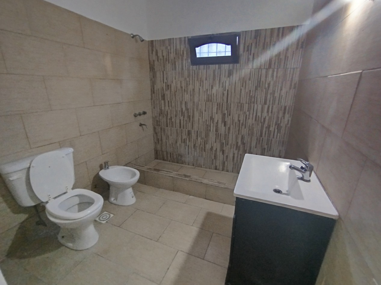 Alquiler departamento dos ambientes Jose C Paz 