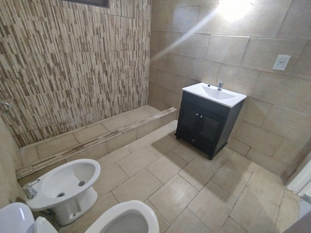 Alquiler departamento dos ambientes Jose C Paz 