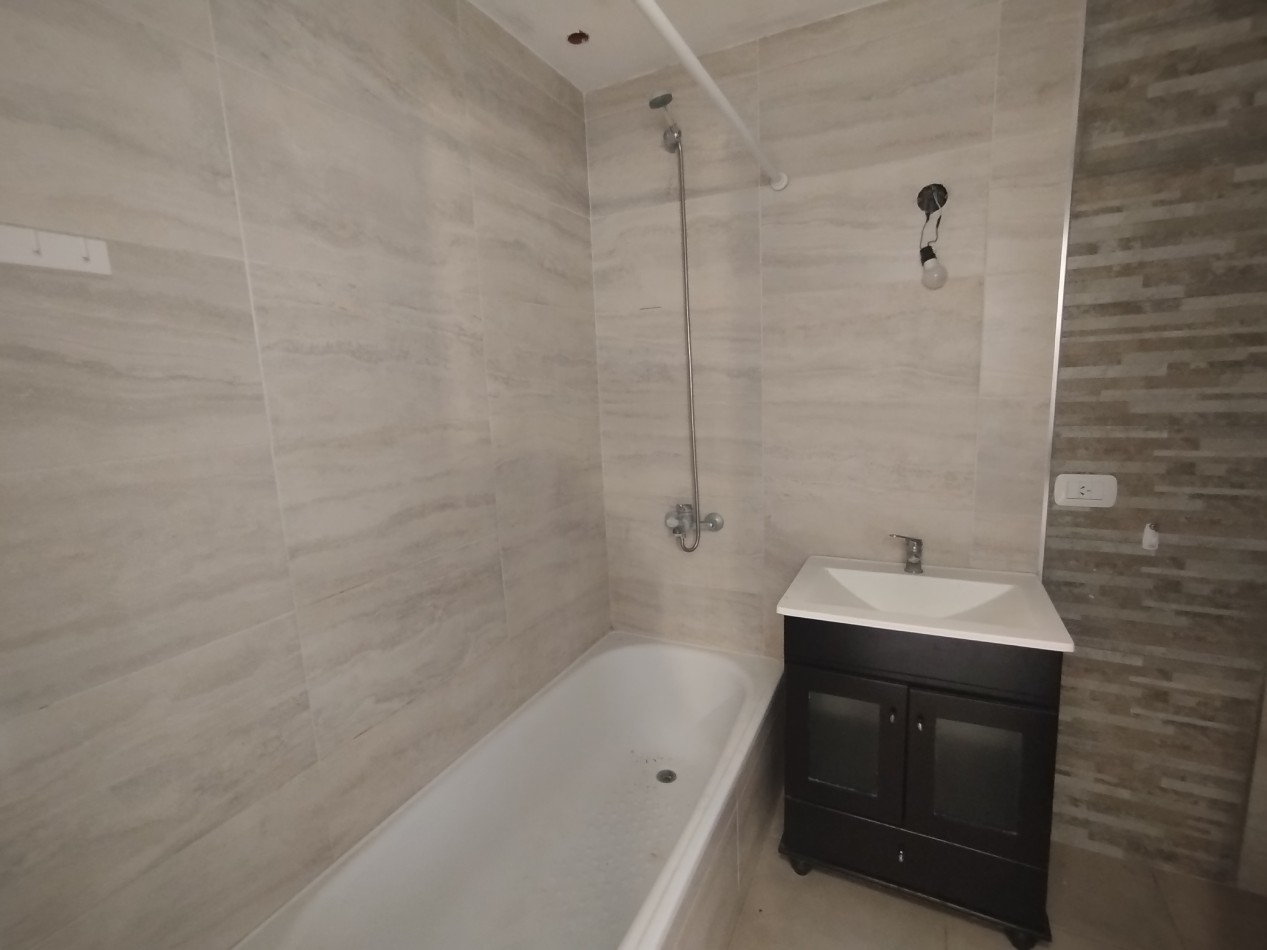 Venta Casa Triplex Jose C Paz Financia 