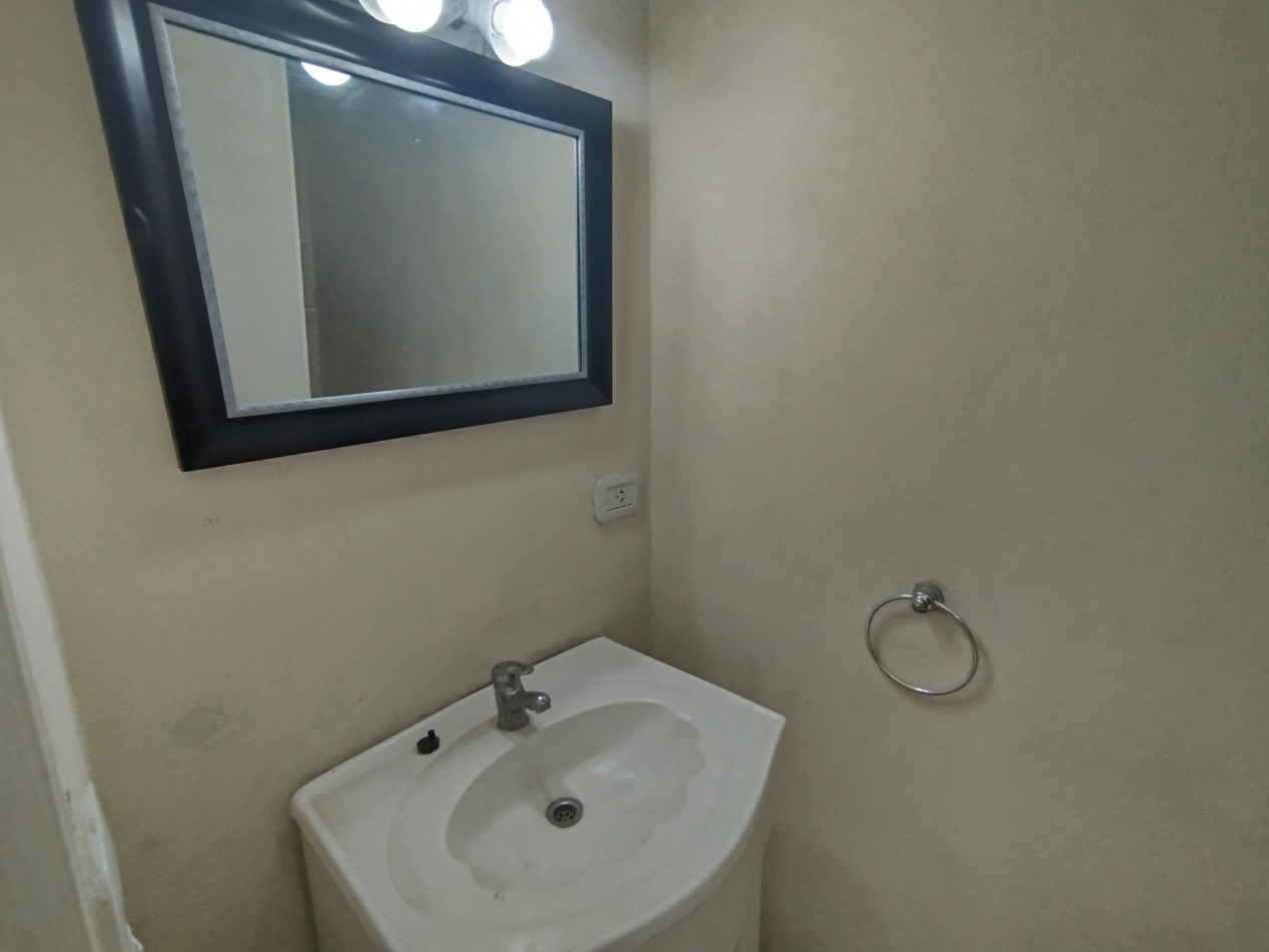 Venta Casa Triplex Jose C Paz Financia 