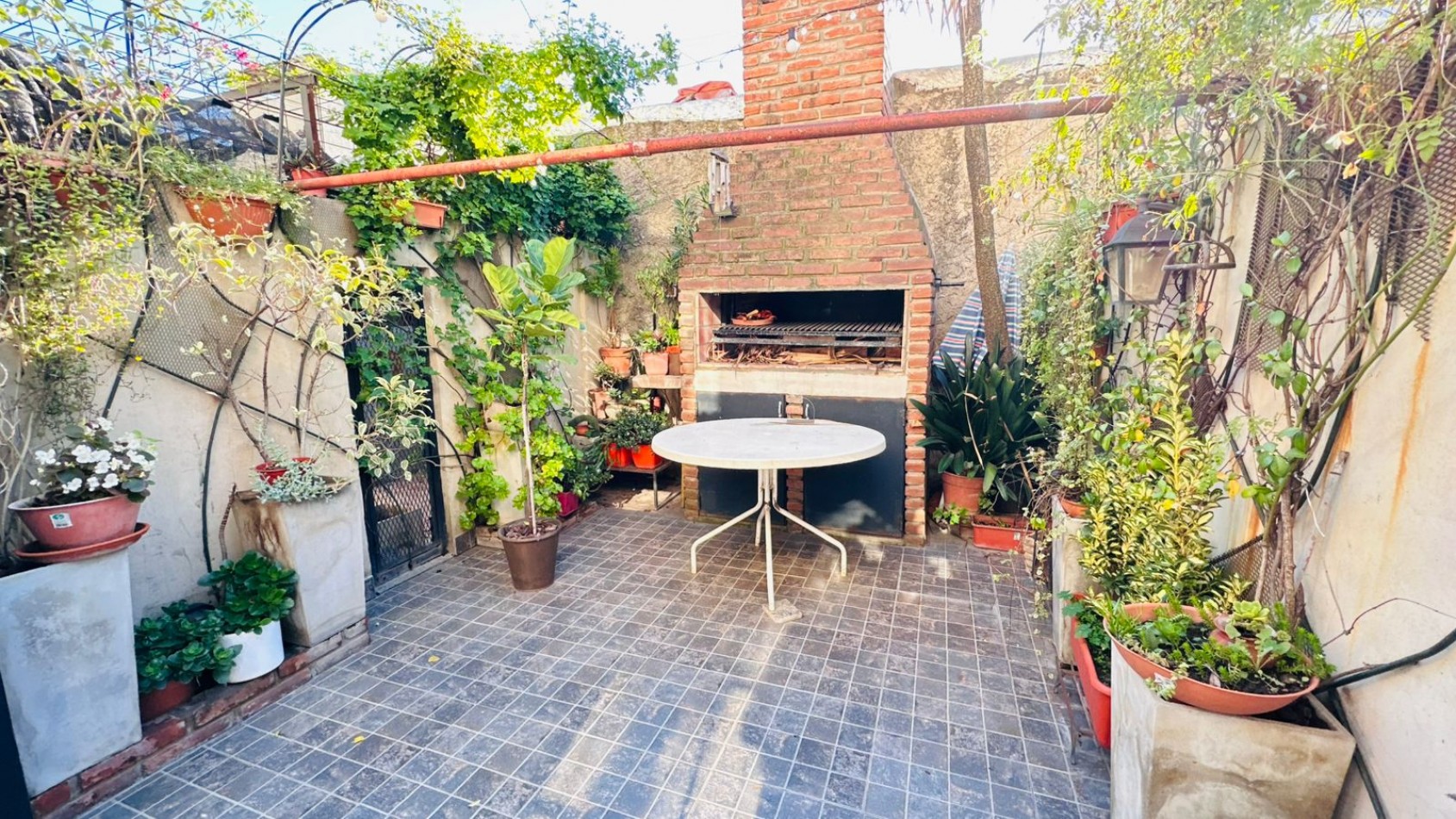 Venta casa Triplex apto credito Jose C Paz 