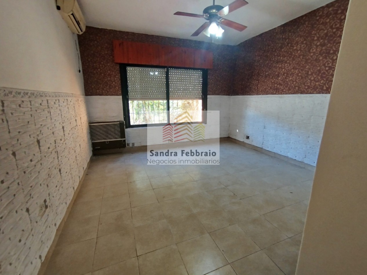Venta Casa pileta cochera apto credito Jose C Paz 