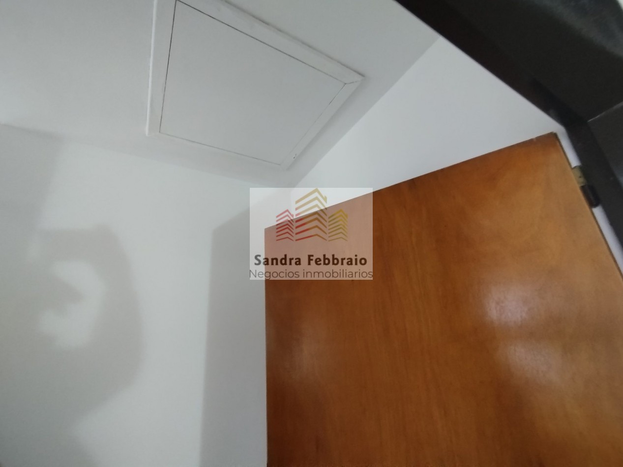 Venta casa estilo duplex cuatro ambientes san Miguel 