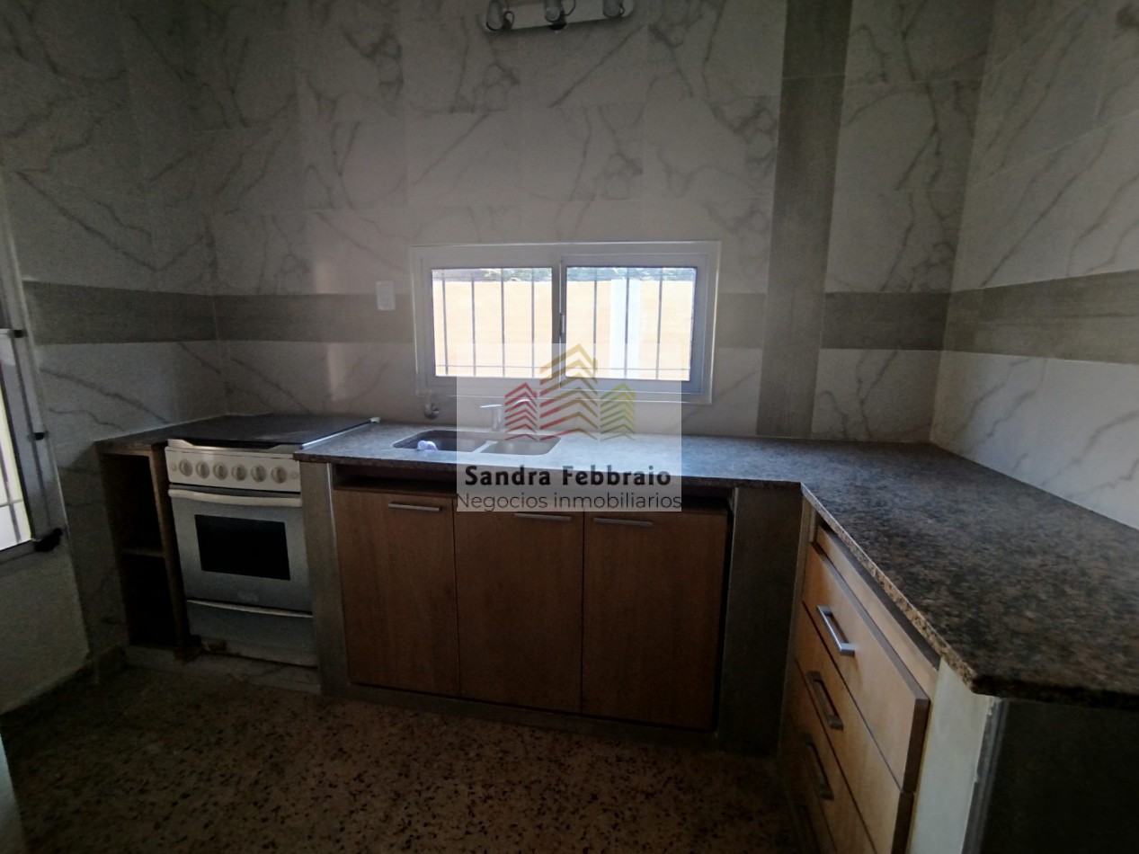 Alquiler casa quincho pileta Jose C paz 