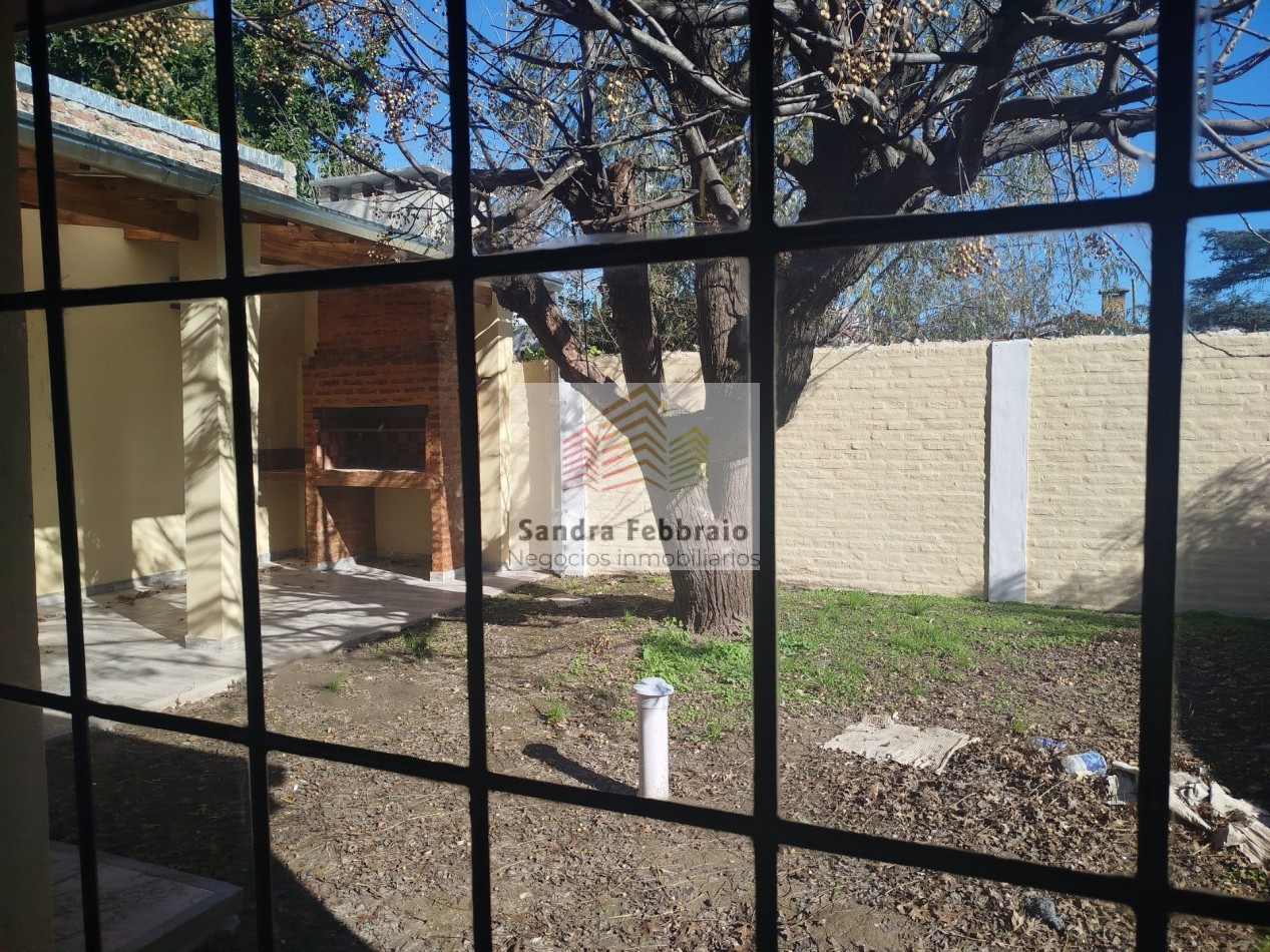 Venta Casa pileta cochera apto credito Jose C Paz 