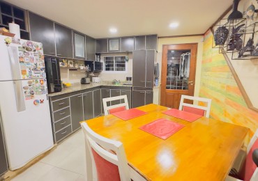Venta casa Triplex apto credito Jose C Paz 